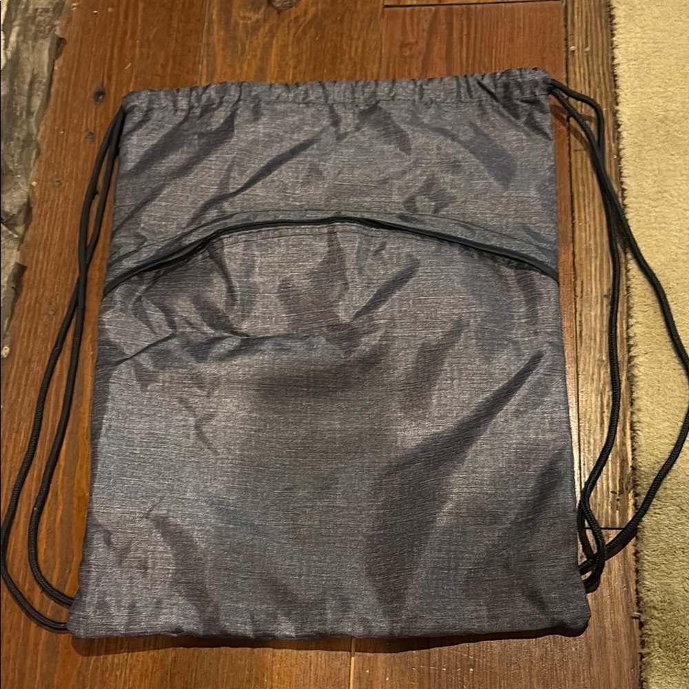 Thirty-One Gray Backpack With Drawstring Closure - image 2